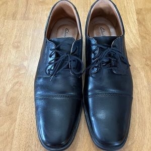 Mens Clarks Black Dress Shoes size 11.5